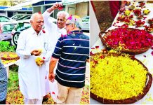 Mumbai’s Cuffe Parade residents celebrate Holi with flowers Eco Ideaz
